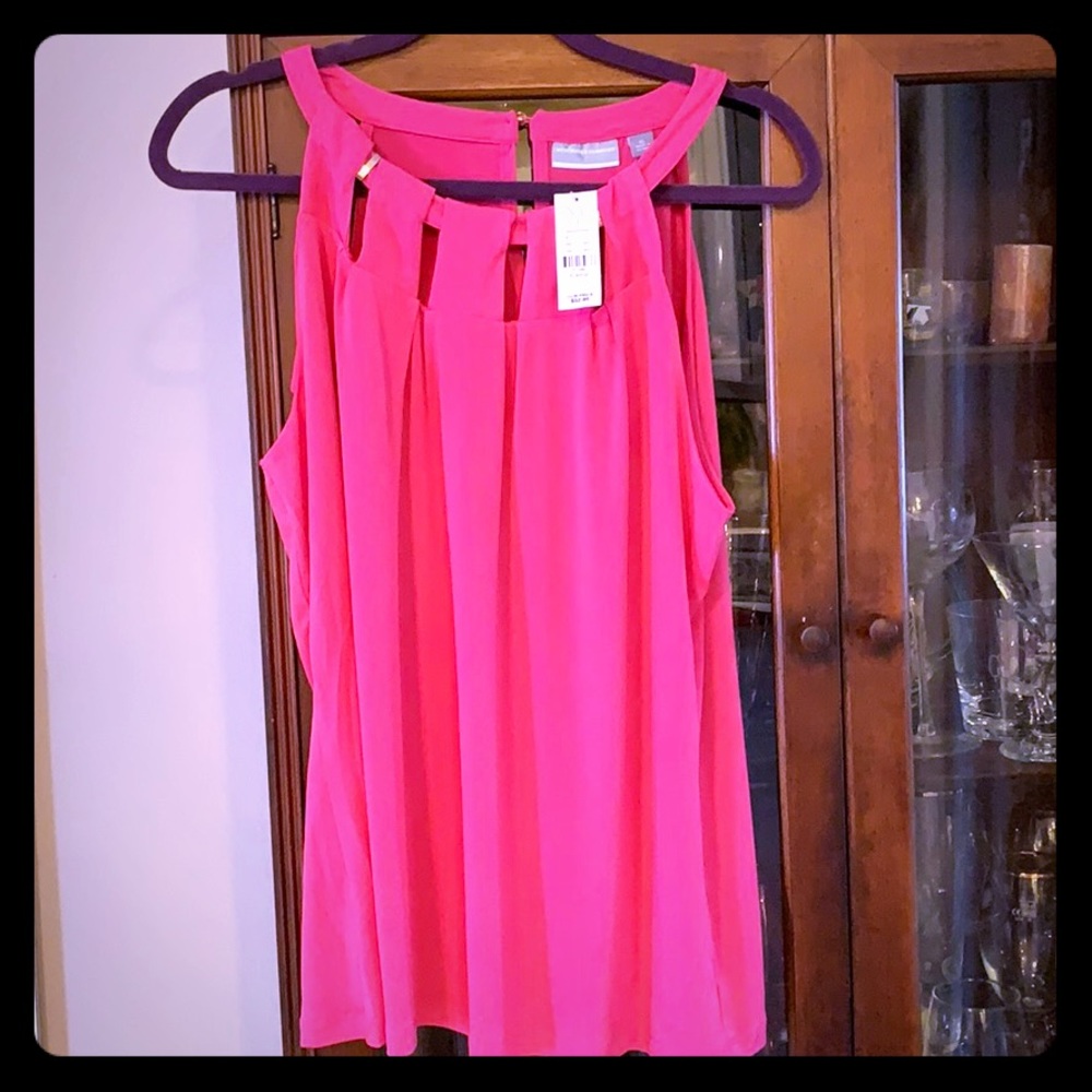 New York and company sleeveless top: